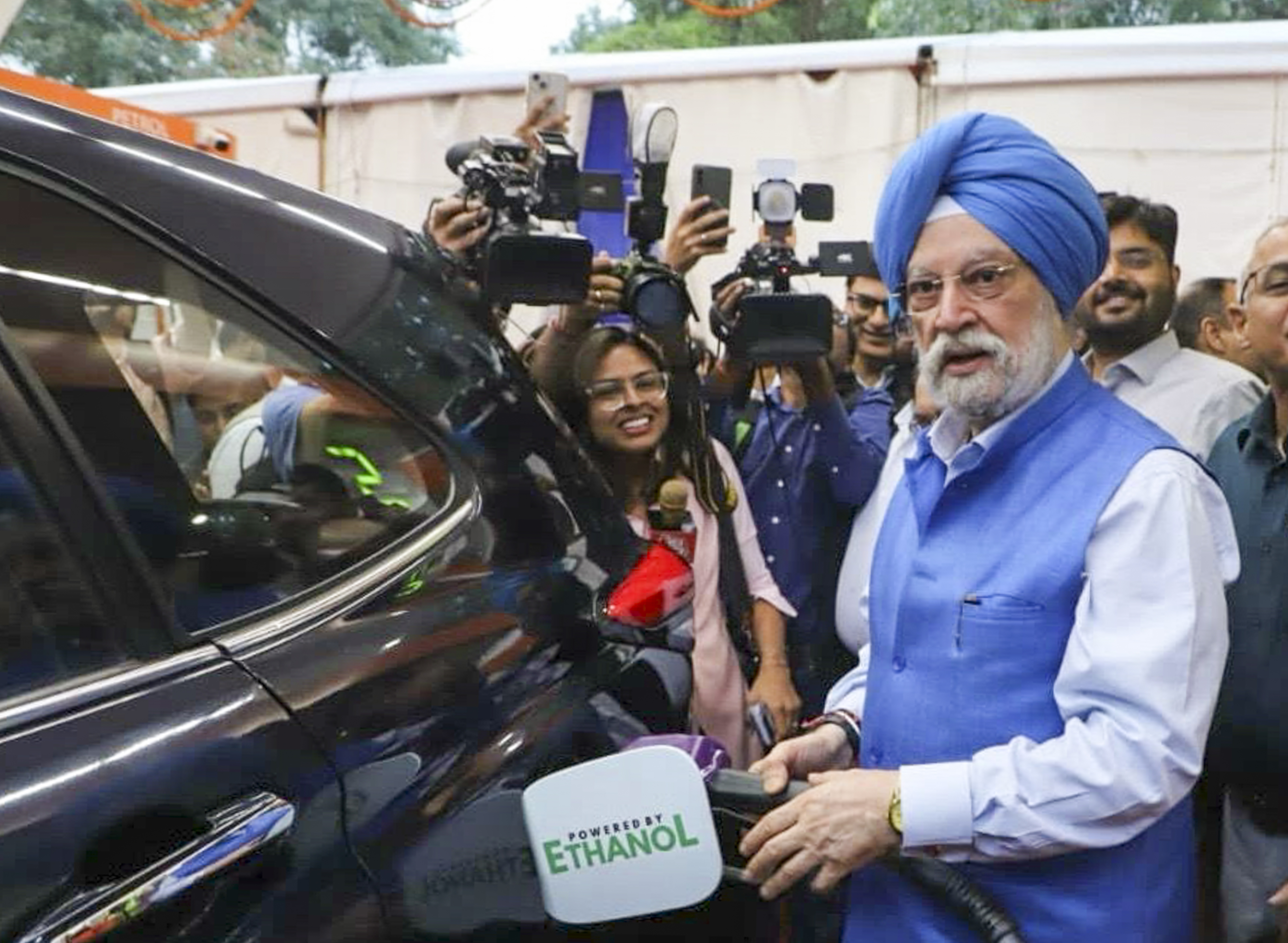 https://www.salarnews.in/public/uploads/images/newsimages/maannewsimage12062026_173205_PTI06_05_2026_000464A (1).jpg